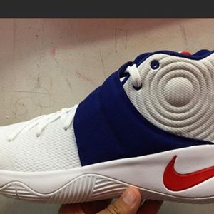 Nike Kyrie 2 basketball shoes